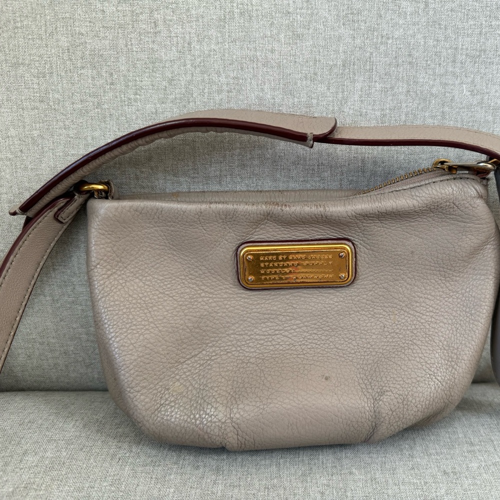 Mark Jacobs small cross body purse